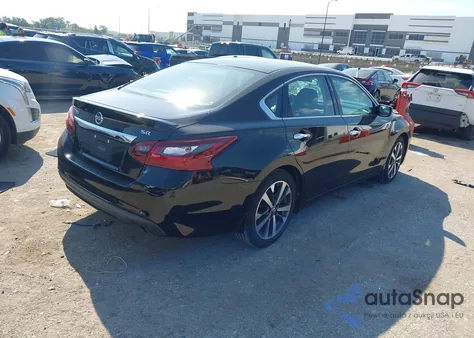 2017 Nissan Altima 2.5 Sr z USA, uszkodzony, nr VIN 1N4AL3APXHN361331